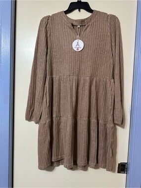 Anrabess  Ribbed Tiered Tunic Dress in Light Brown